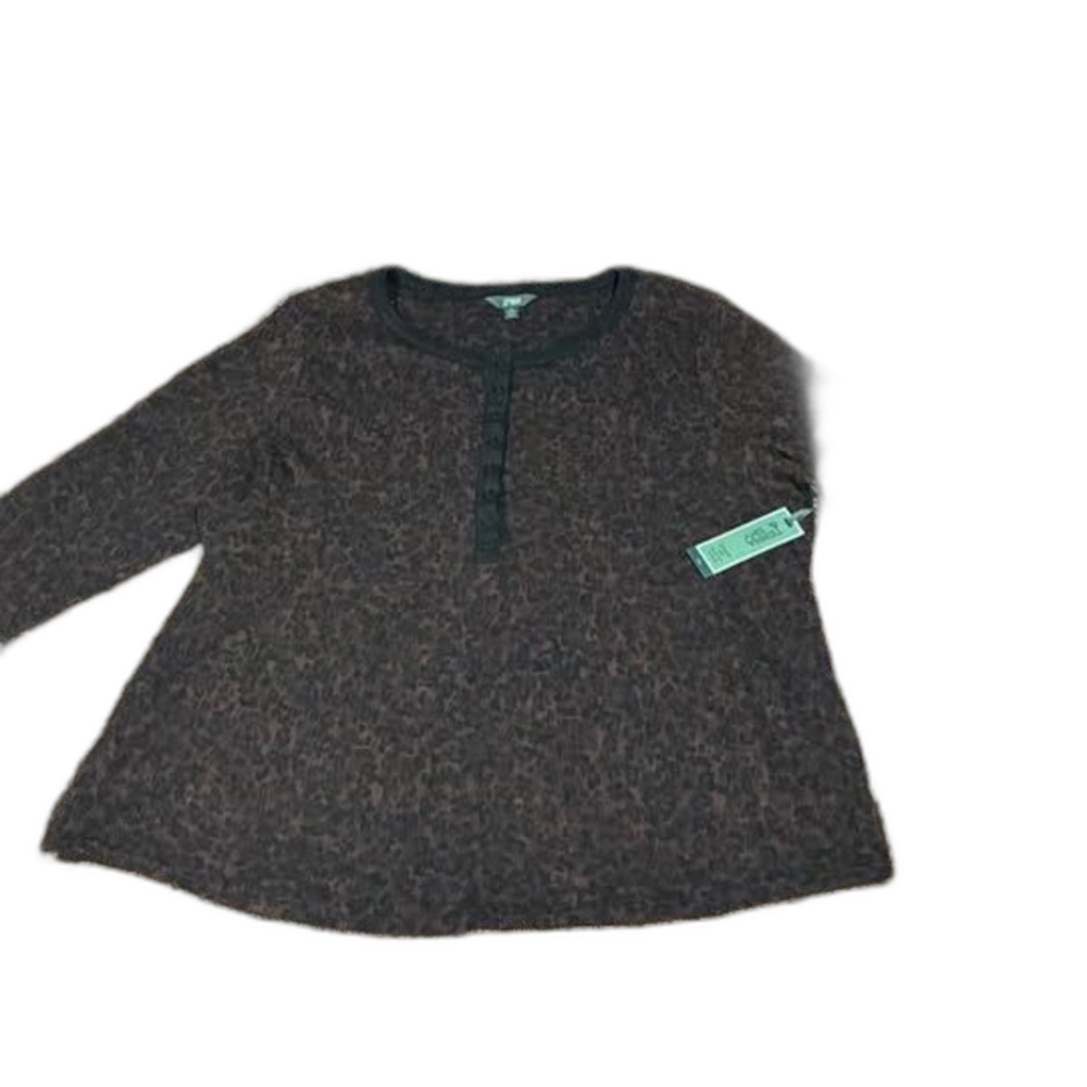 Terra & Sky 2X Plus NWT Leopard Print Long Sleeve Henley Top